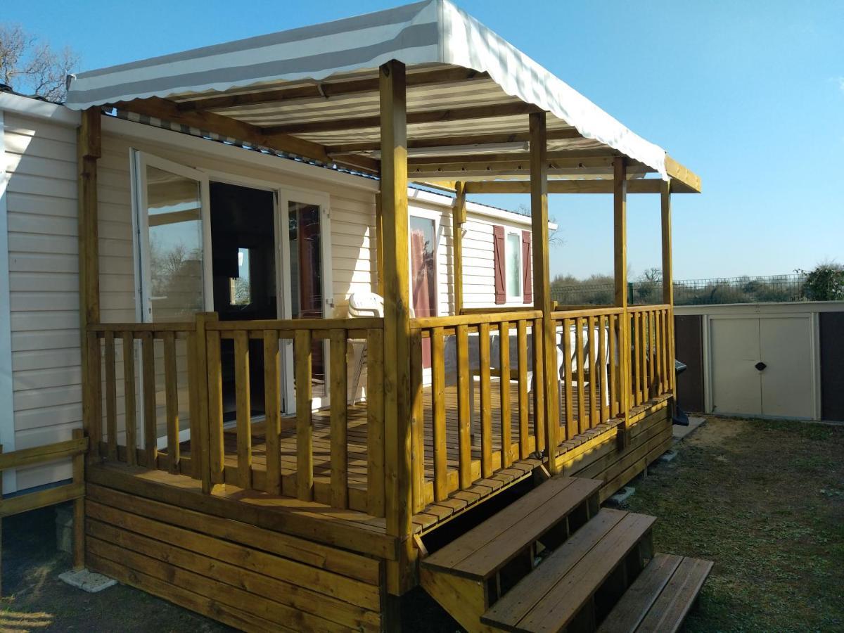 Mobilhome Camping Proche Des Plages Сен-Жан-де-Мон Екстериор снимка