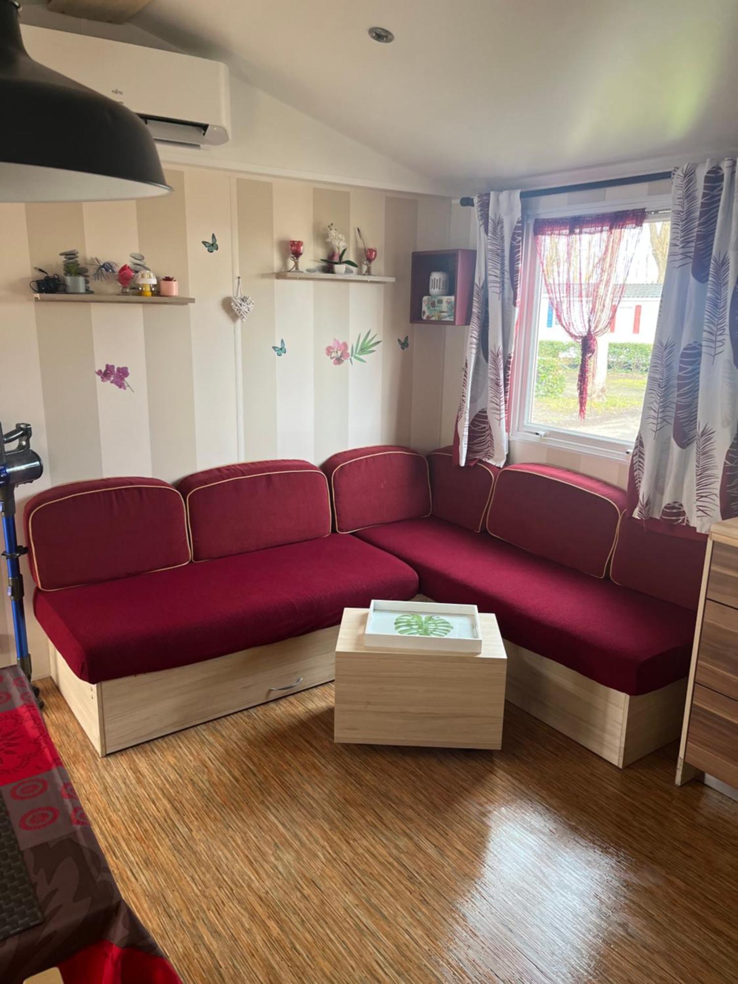 Mobilhome Camping Proche Des Plages Сен-Жан-де-Мон Екстериор снимка
